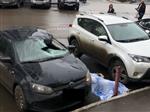 В Самаре мужчина, упавший с 12 этажа, разбил иномарку