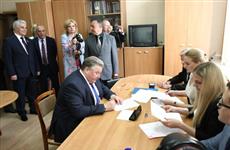 Владимир Волков передал в Центральную избирательную комиссию РМ документы об участии в выборах Главы Республики