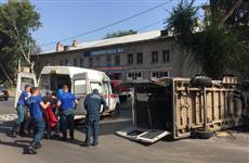 В Самаре пострадали пять пассажиров автобуса, попавшего в ДТП на ул. Свободы