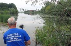В Отрадном мужчина утонул в озере, запутавшись в водорослях