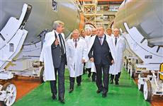 Владимир Шаманов ознакомился с достижениями и перспективами развития РКЦ "Прогресс"