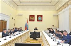 Дмитрий Азаров провел заседание регионального правительства