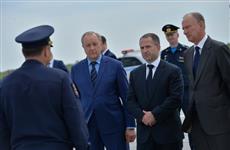 Николай Патрушев и Михаил Бабич посетили авиабазу Дальней авиации в Энгельсе
