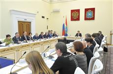 Дмитрий Азаров провел встречу с дольщиками четырех проблемных объектов