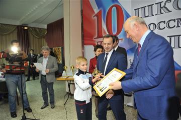 Аркадий Дворкович и Николай Меркушкин отметили юных шахматистов страны