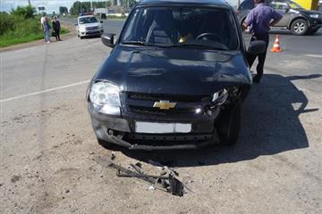 На дороге Кинель — Богатое — Борское при столкновении Lada Largus, Chevrolet Niva и Chevrolet Cruze пострадал двухлетний ребенок