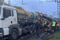 В Нижегородской области грузовой поезд столкнулся с грузовиком