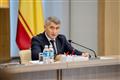 Олег Николаев потребовал жестко контролировать сроки возведения социальных объектов