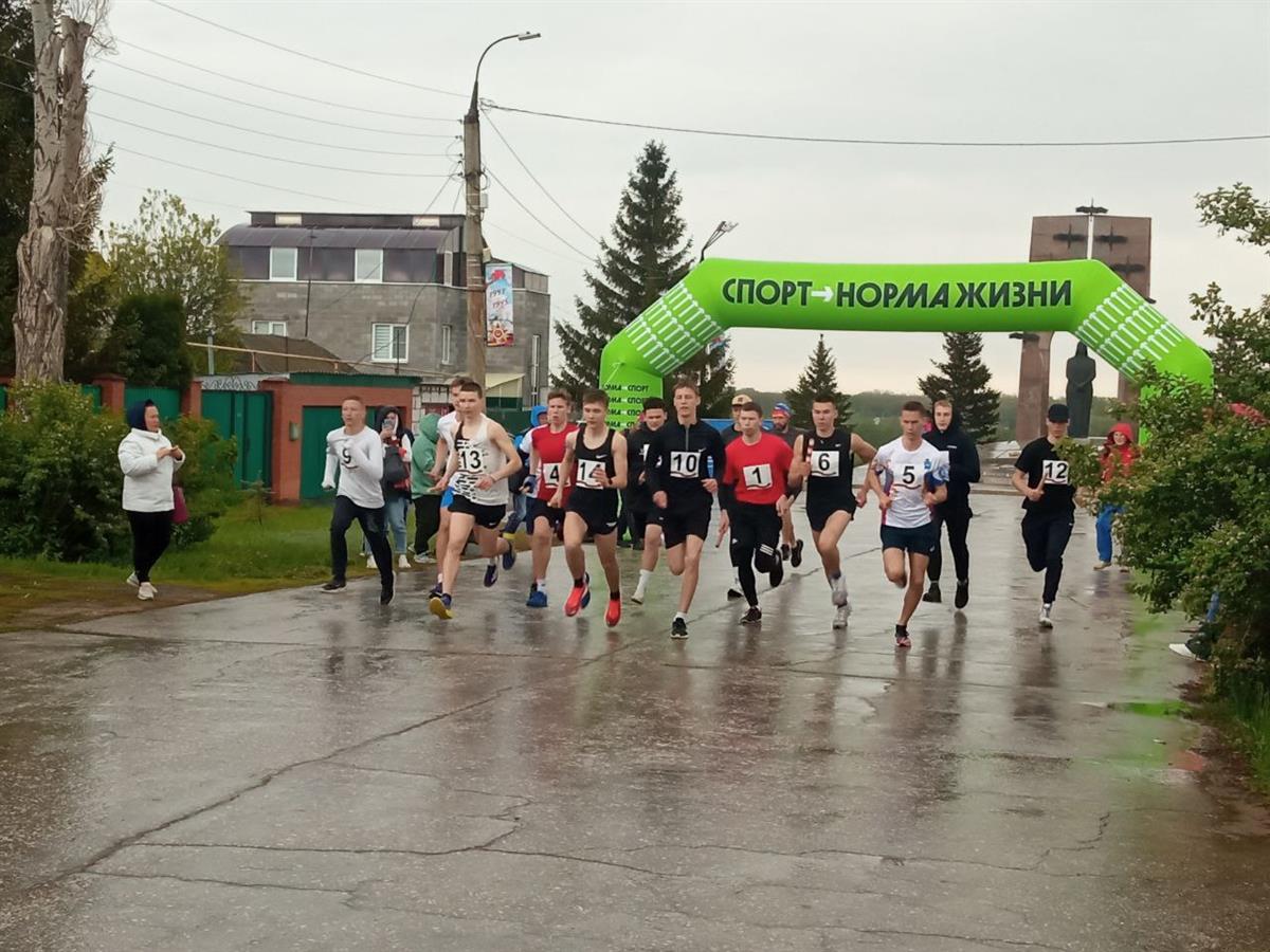 В Самарской области прошла легкоатлетическая эстафета в честь Дня Победы -  Волга Ньюс