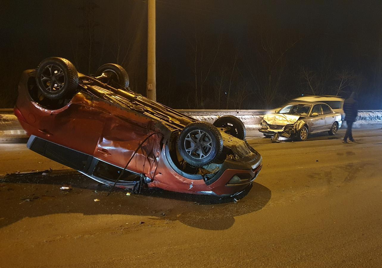 Две Kia столкнулись на Южном шоссе в Самаре | 01.02.2021 | Самара -  БезФормата