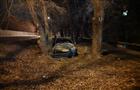 В Самаре водитель "четырнадцатой" врезался в дерево и отказался проходить освидетельствование