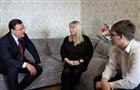 Дмитрий Азаров навестил семью тольяттинца, погибшего в зоне СВО