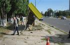 В Тольятти молодой водитель протаранил машину спасателя, который, отлетев, сбил остановку и пешехода