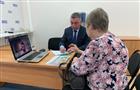 Сенатор Сергей Мамедов провел прием граждан в режиме онлайн