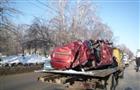 Тольяттинцы с помощью разбитой машины убеждали водителей не нарушать ПДД