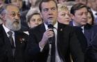 Дмитрий Медведев: "Съезд "Единой России" в этом году - съезд регионов"