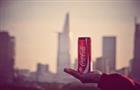 В России проводят проверку из-за "подозрительной" Coca-Cola в российских магазинах