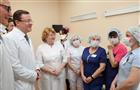 Губернатор Дмитрий Азаров встретился с врачами тольяттинской больницы №5