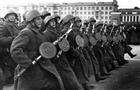 Чем куйбышевскому параду помогли бойцы Брянского фронта?