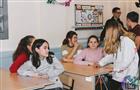 Детей из Донбасса окружили вниманием в школе поселка Мирный