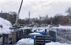 На ул. Подшипниковой монтируют фундамент здания нового детского сада  