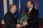 Владимир Артяков вручил государственные награды жителям Самарской области