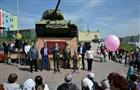 В "Кошелев-проекте" открыли мемориальную табличку в честь Героя ВОВ