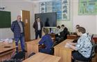 Олег Мельниченко поручил готовить к ремонту учреждения образования в Сосновоборске