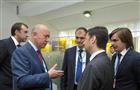 Николай Меркушкин провел рабочую встречу со старшим вице-президентом Schneider Electric на ПМЭФ-2015