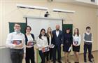 Владимир Кошелев сделал новогодние подарки талантливым детям из Крутых Ключей