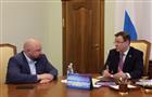 Губернатор Дмитрий Азаров встретился с депутатом Госдумы Владимиром Кошелевым
