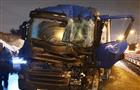 Водители двух грузовиков столкнулись в Тольятти