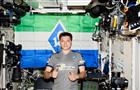 Олег Кононенко сфотографировался футболке "Крыльев" на борту МКС