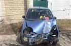 В Волжском районе пенсионерка пострадала, врезавшись на авто в световую опору
