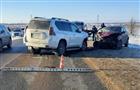 Три человека пострадали при столкновении Lada и Toyota Land Cruiser в Самарской области