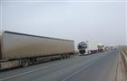 Три фуры столкнулись на трассе М-5 в Самарской области