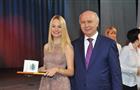 Глава региона вручит медали тольяттинским выпускникам 