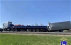 В Самарской области "Газель" влетела в стоящий МАЗ на трассе, водитель погиб