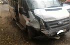 В Сызрани автомобилистка врезалась в микроавтобус