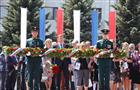 В День памяти и скорби Дмитрий Азаров вручил ордена Мужества родным героев спецоперации на Украине