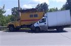 В Тольятти водитель грузовика врезался в ЗиЛ и сбил стоявшего рядом водителя