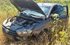 Под Самарой пассажирка съехавшей в кювет Lada получила травму позвоночника