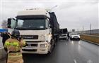 В Тольятти столкнулись грузовик и автобус