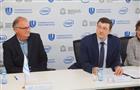 Глеб Никитин и вице-президент Intel Билл Севидж обсудили тему цифровой трансформации бизнеса в рамках круглого стола