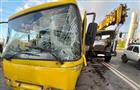 В Тольятти не разъехались автокран, грузовик и пассажирский автобус