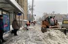 Самару от снега расчищали 3,7 тыс. человек и более 700 спецмашин