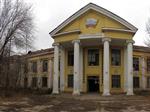 В Самаре усиленные наряды пожарных тушили кровлю бывшего ДК "Знамя"