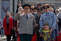 В Самаре на площади Куйбышева прошли парад в честь Дня Победы и шествие "Бессмертного полка"