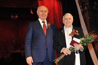 Николай Меркушкин вручил ветеранам юбилейные медали на праздничном мероприятии, посвященном 70-летию Великой Победы