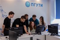 Кадры на перспективу: показываем, как студенты создают проекты с ИИ в лаборатории ПГУТИ 